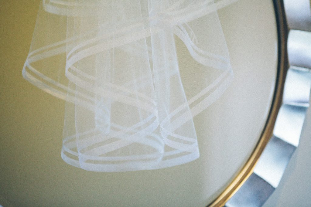 Boulder-Colorado-Contemporary-Wedding-13