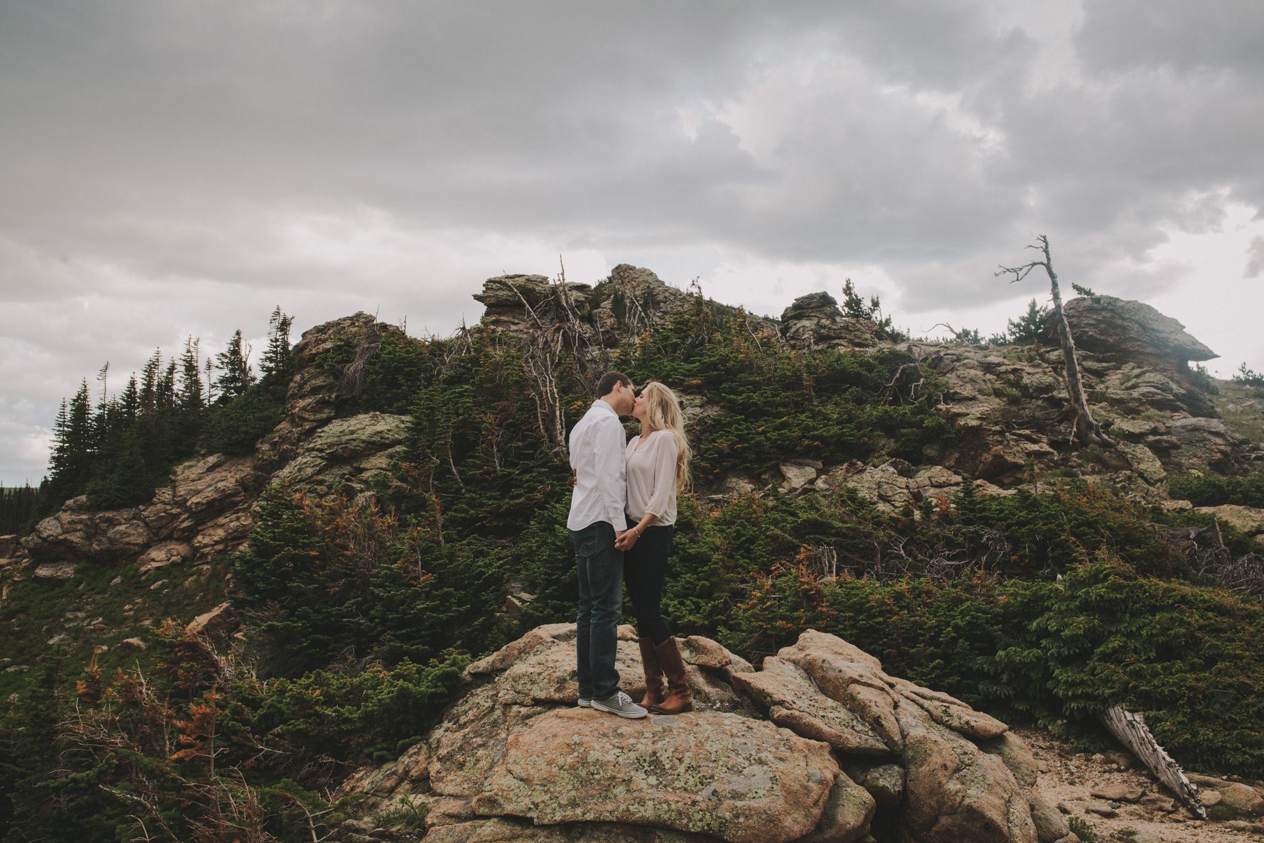 Rocky-Mountain-National-Park-Colorado-Engagement-15