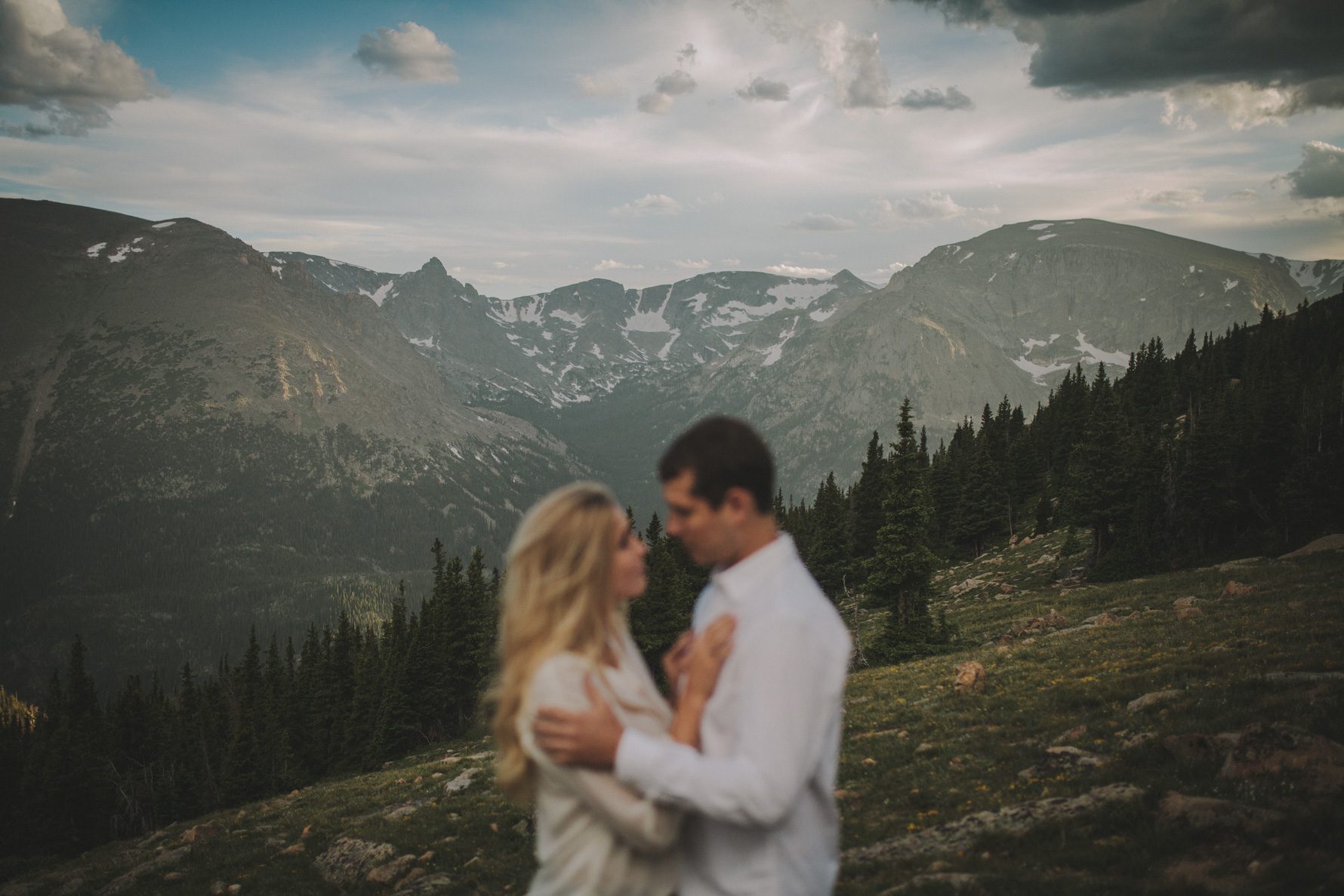 Rocky-Mountain-National-Park-Colorado-Engagement-27