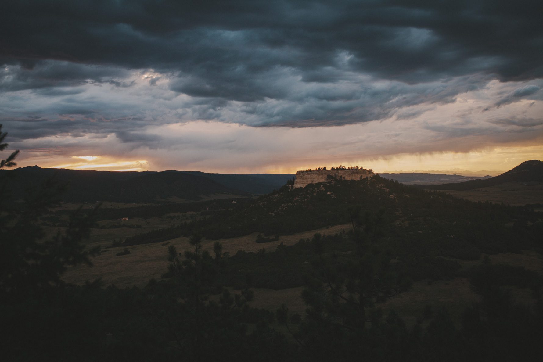 Spruce-Mountain-Colorado-Engagement-Session-16